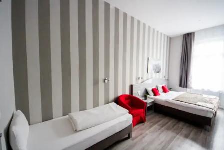 Full Moon Budapest - 47