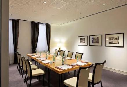 Kastens Luisenhof - 14