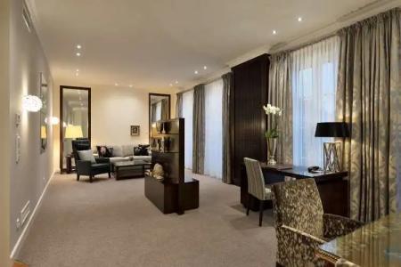 Kastens Luisenhof - 102