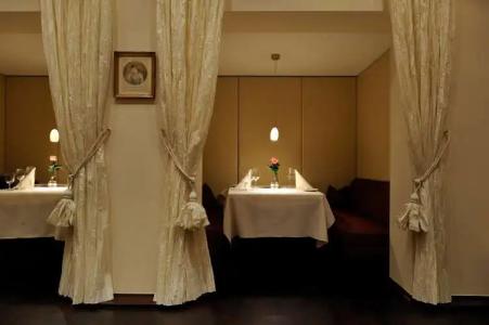 Kastens Luisenhof - 6