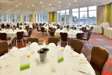 Courtyard by Marriott Hannover Maschsee - 23