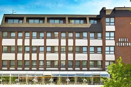 Senator Hamburg - 62