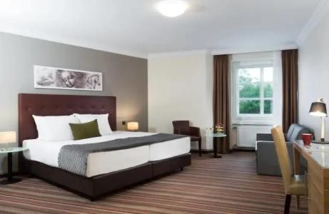 Leonardo Hamburg Stillhorn - 97