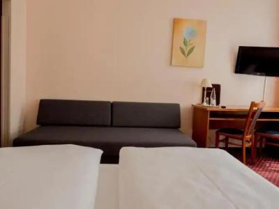 Lumen am Hauptbahnhof - 27