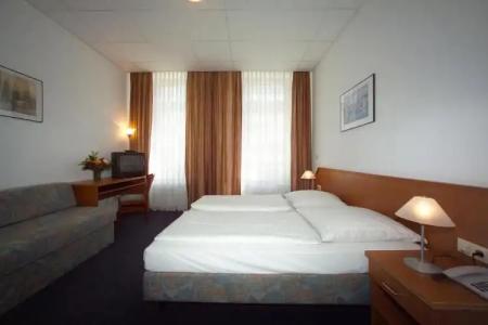 Lumen am Hauptbahnhof - 28