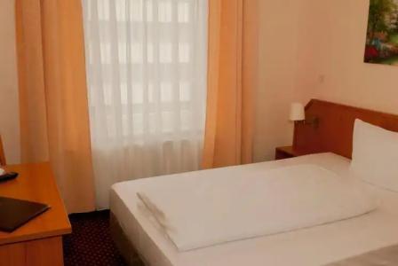 Lumen am Hauptbahnhof - 24