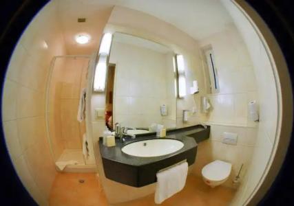 Lumen am Hauptbahnhof - 23