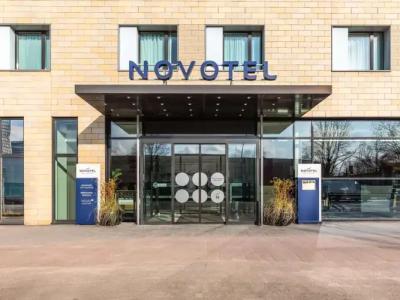 Novotel Hamburg City Alster - 33