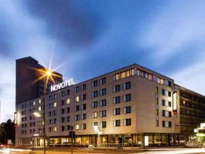 Novotel Hamburg City Alster - 32