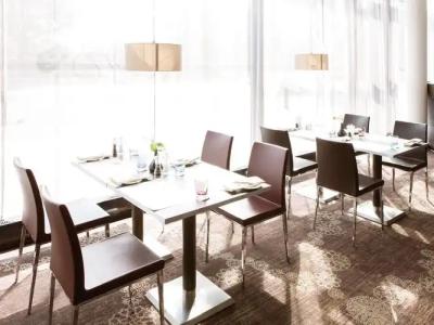 Novotel Hamburg City Alster - 24