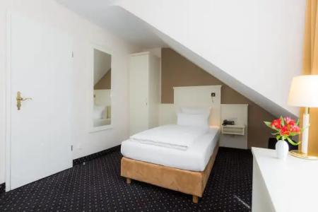 Fürst Bismarck - 28