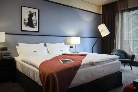 The George Hamburg - 4