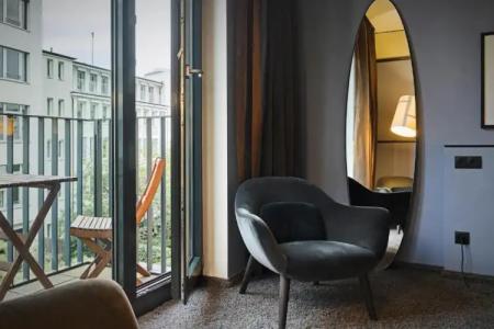 The George Hamburg - 15