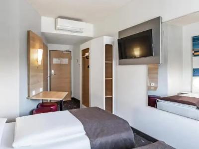 B&B Hamburg-Altona - 3