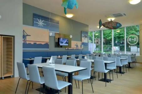 B&B Hamburg-Altona - 16