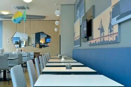 B&B Hamburg-Altona - 17