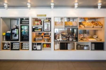 B&B Hamburg-Altona - 13