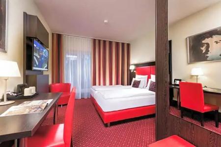 Best Western Plaza Hamburg - 29
