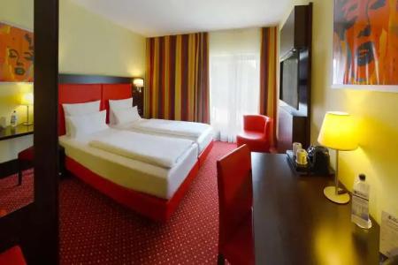 Best Western Plaza Hamburg - 3