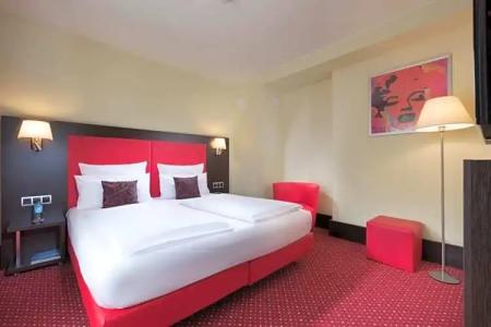 Best Western Plaza Hamburg - 37