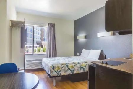 Motel 6-Laredo, TX - Airport - 98