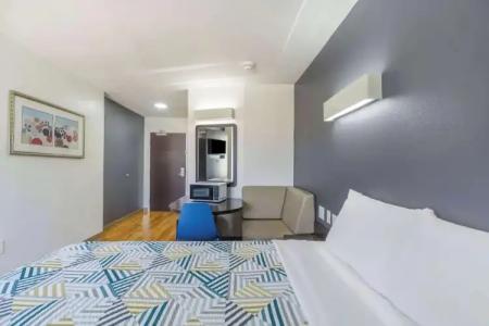 Motel 6-Laredo, TX - Airport - 93