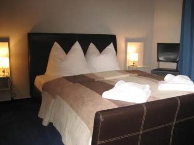 Ambassador-Berlin Grünau - 5