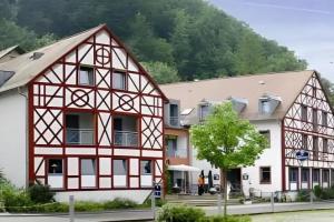 Behringers Freizeit - und Tagungshotel, Gossweinstein