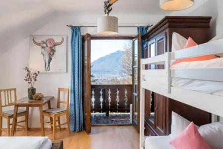 Zur Schönen Aussicht garni - 40