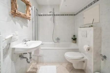 Zur Schönen Aussicht garni - 128