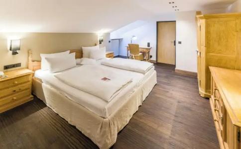 Staudacherhof in Garmisch-Partenkirchen I Blick aufs Zugspitzmassiv I einzigartige Bayurvida Küche - 27