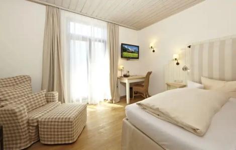 Staudacherhof in Garmisch-Partenkirchen I Blick aufs Zugspitzmassiv I einzigartige Bayurvida Küche - 26