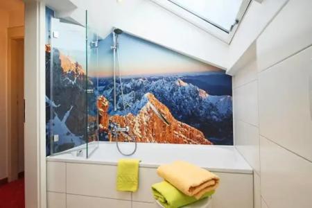 Hilleprandt - Adults Only - 29