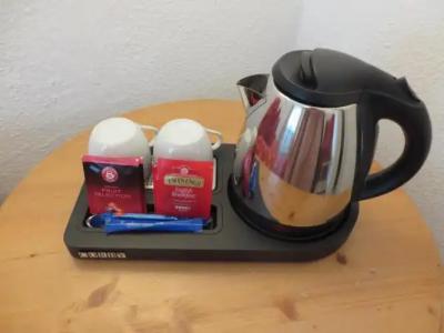 Hilleprandt - Adults Only - 31