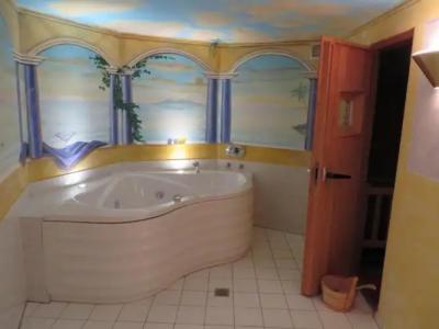 Hilleprandt - Adults Only - 6