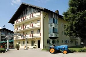Ortner's Resort, Bad Fussing