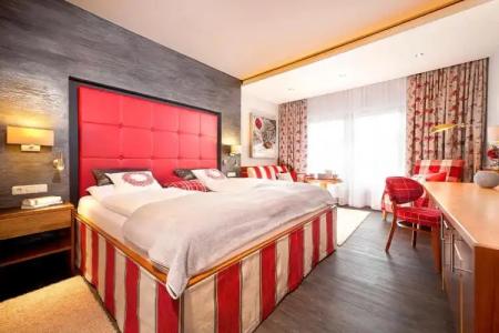 Sommer - Urlaubs- und Wellnesshotel - 28