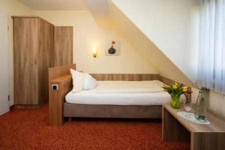 Ambient am Europakanal - 102