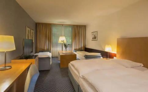 Maritim Am Schlossgarten - 6