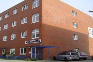 Hotel Dynamit, Frechen