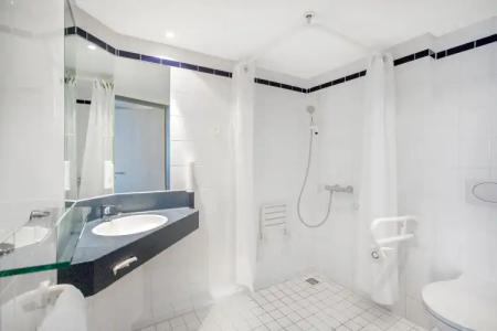 Holiday Inn Express Frankfurt Messe, an IHG - 8