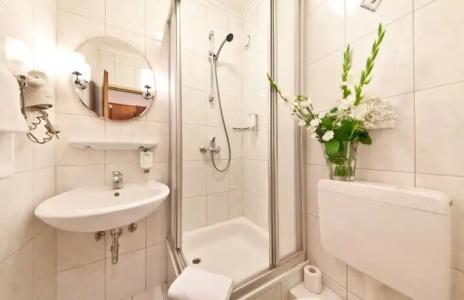 Primus Frankfurt Sachsenhausen - 12