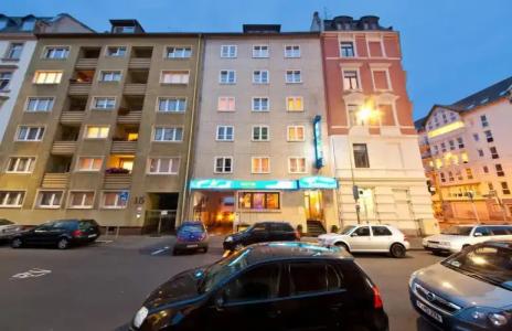 Primus Frankfurt Sachsenhausen - 24