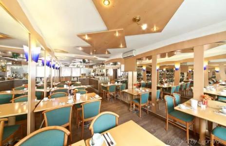 Primus Frankfurt Sachsenhausen - 18