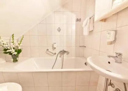 Primus Frankfurt Sachsenhausen - 29