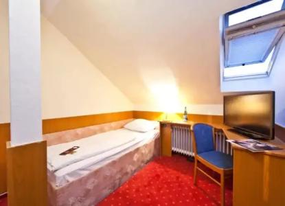 Primus Frankfurt Sachsenhausen - 25