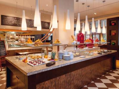Mövenpick Frankfurt City Messe - 11