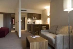 Apartment Hotel «LiV’iN Residence Frankfurt-Bleichstraße», Frankfurt am Main