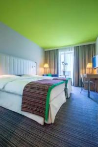 Park Inn by Radisson Frankfurt Airport - 97