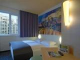 Standard room with city view